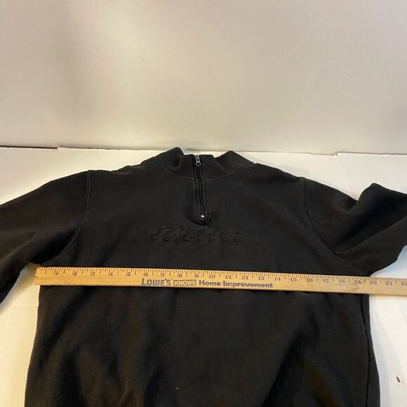 Ariat sweatshirt black 1/4 zipper medium Spellout on chest - Picture 6 of 6